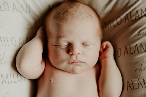 Milo-Newborns-1015
