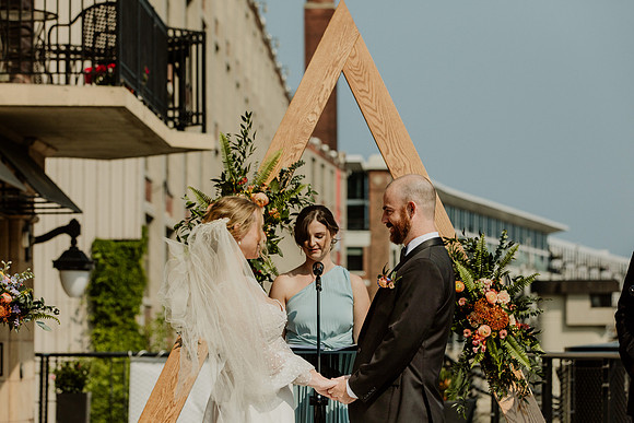 Liz-TJ-Bryde-1616