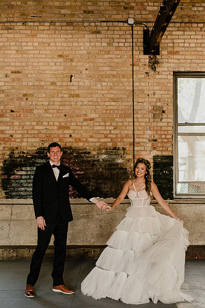 Sinclair-Couple-2-GE-Creative-1104