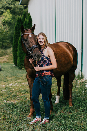 HeatherSeniors-1008