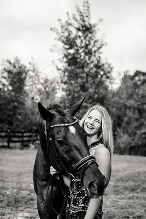 HeatherSeniors-1012