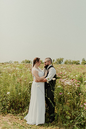 Rebecca-Matt-Portraits-1069
