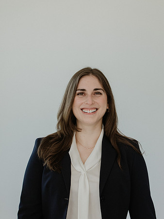 Ismet-Headshots-1056