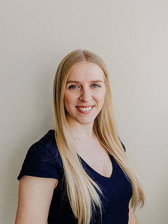 Laken-Headshot-1026