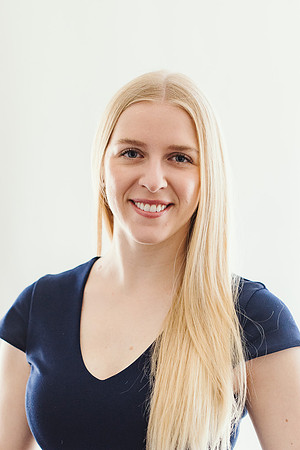 Laken-Headshot-1001