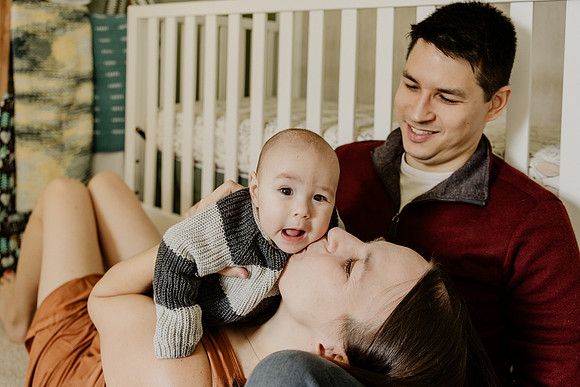 Chin-Family-1030