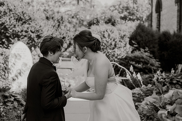 Sarah-Lauren-Instenes-1209