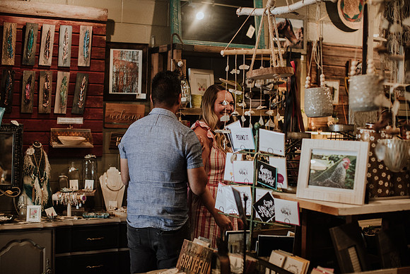 caleb-heather-cedarburg-engagement-session-1023