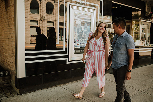 caleb-heather-cedarburg-engagement-session-1048