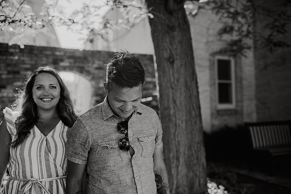 caleb-heather-cedarburg-engagement-session-1062