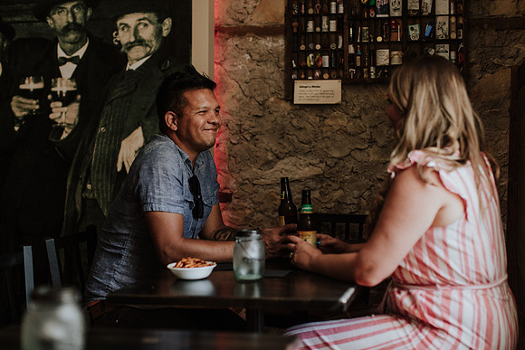 caleb-heather-cedarburg-engagement-session-1074