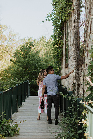 caleb-heather-cedarburg-engagement-session-1081