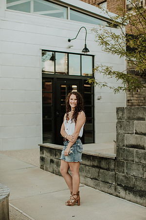 Kaylee-Senior-Photos-1004