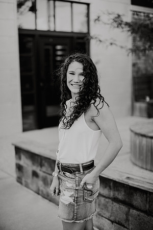 Kaylee-Senior-Photos-1007