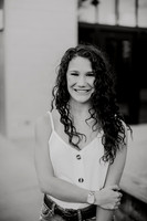 Kaylee-Senior-Photos-1011