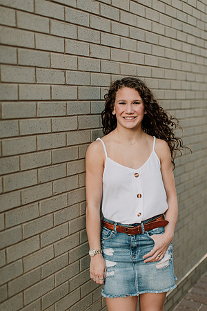 Kaylee-Senior-Photos-1055