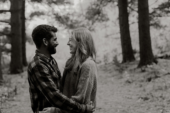 Taylor-Eddie-Engagement-Session-1025