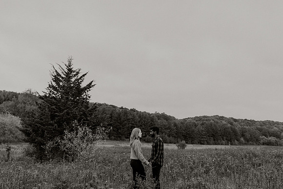Taylor-Eddie-Engagement-Session-1044