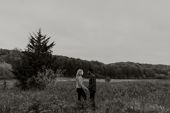 Taylor-Eddie-Engagement-Session-1047