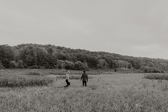 Taylor-Eddie-Engagement-Session-1054
