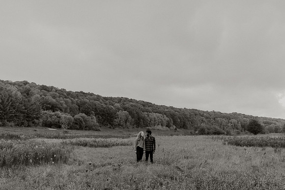 Taylor-Eddie-Engagement-Session-1056