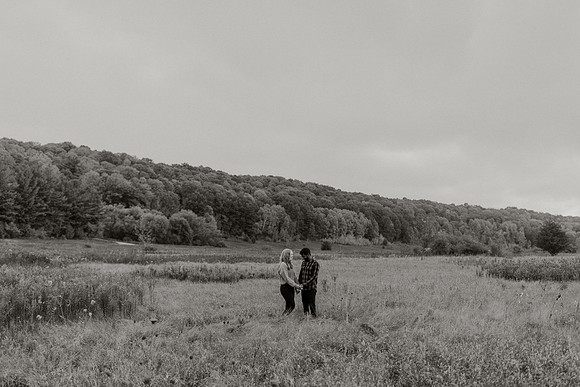 Taylor-Eddie-Engagement-Session-1063