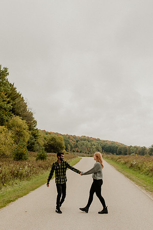 Taylor-Eddie-Engagement-Session-1080