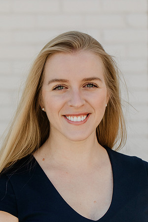 Laken-Headshot-1112