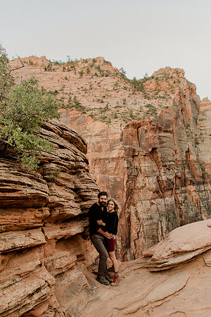 Laura-Jeffrey-Miller-Zion-1045