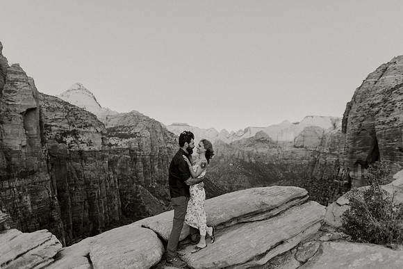 Laura-Jeffrey-Miller-Zion-1095