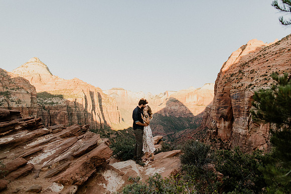 Laura-Jeffrey-Miller-Zion-1130
