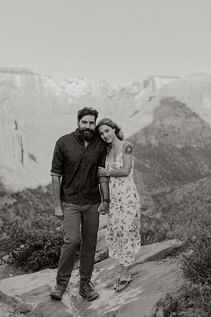 Laura-Jeffrey-Miller-Zion-1142