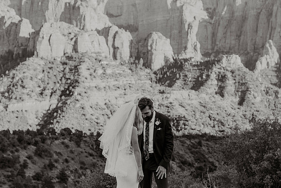 Laura-Jeffrey-Miller-Zion-1480