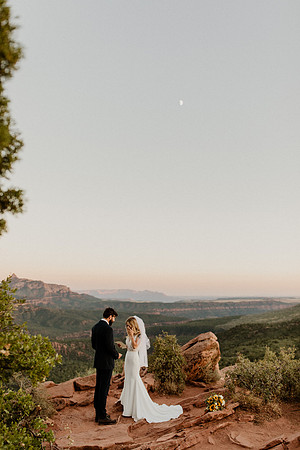 Laura-Jeffrey-Miller-Zion-1680