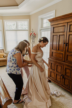 Molly-Josh-Juedes-Wedding-1060