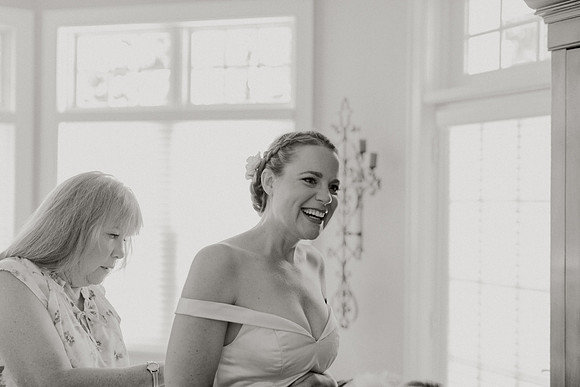 Molly-Josh-Juedes-Wedding-1071