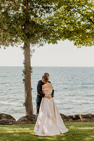 Molly-Josh-Juedes-Wedding-1107