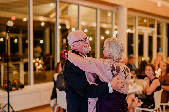 Molly-Josh-Juedes-Wedding-2109