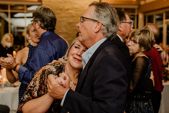 Molly-Josh-Juedes-Wedding-2188