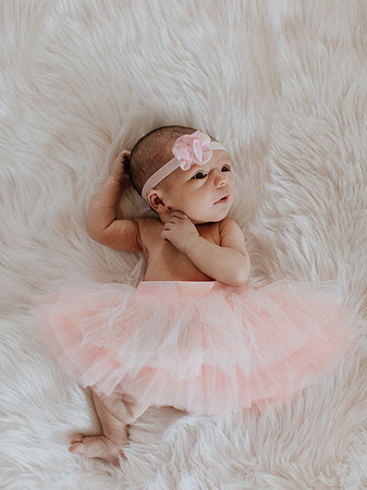 avery-newborn-family-1010