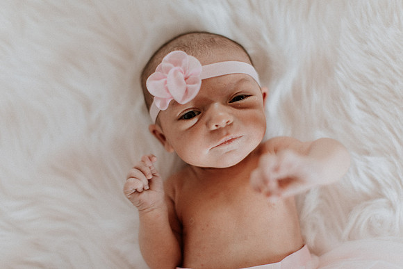 avery-newborn-family-1016