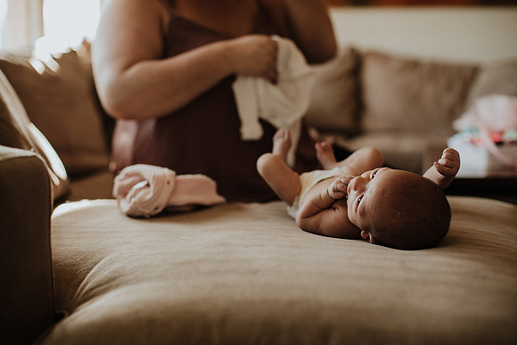 avery-newborn-family-1021