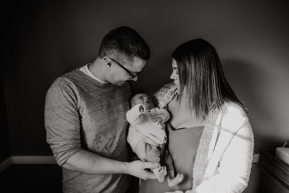 avery-newborn-family-1034