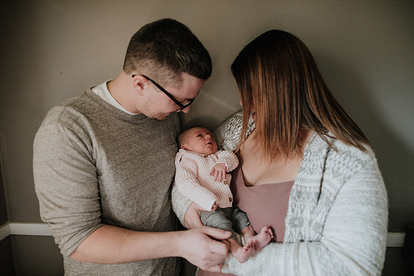avery-newborn-family-1038