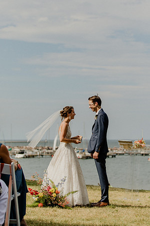Alyssa-Sam-Wisneski-1202