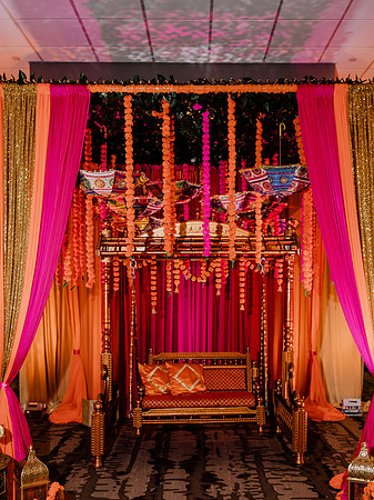 Anu-Omesh-Sangeet-1013