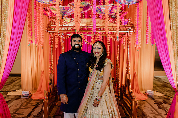 Anu-Omesh-Sangeet-1022