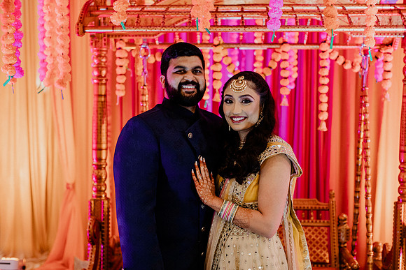 Anu-Omesh-Sangeet-1033