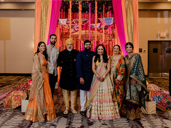 Anu-Omesh-Sangeet-1214