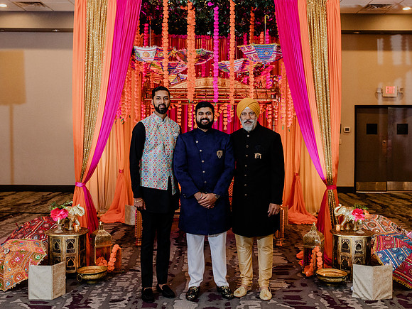 Anu-Omesh-Sangeet-1221